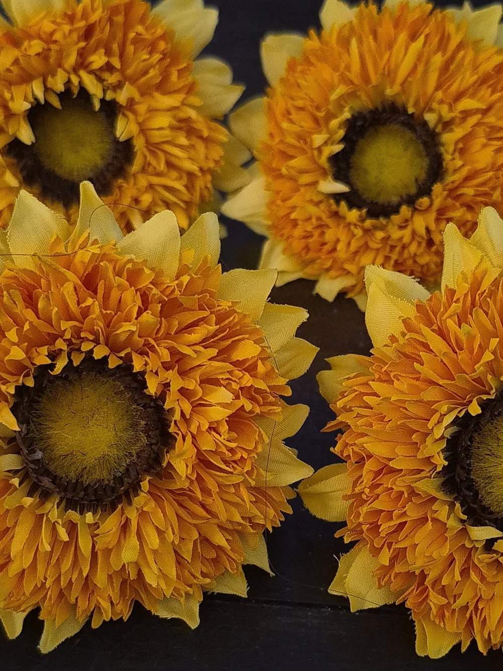 Pottery Barn Sunflowers Napking Rings Set Of 6.